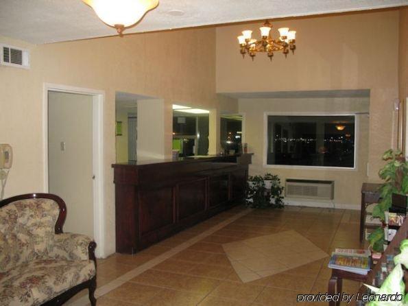 Super 8 By Wyndham Fort Worth Tx Интерьер фото
